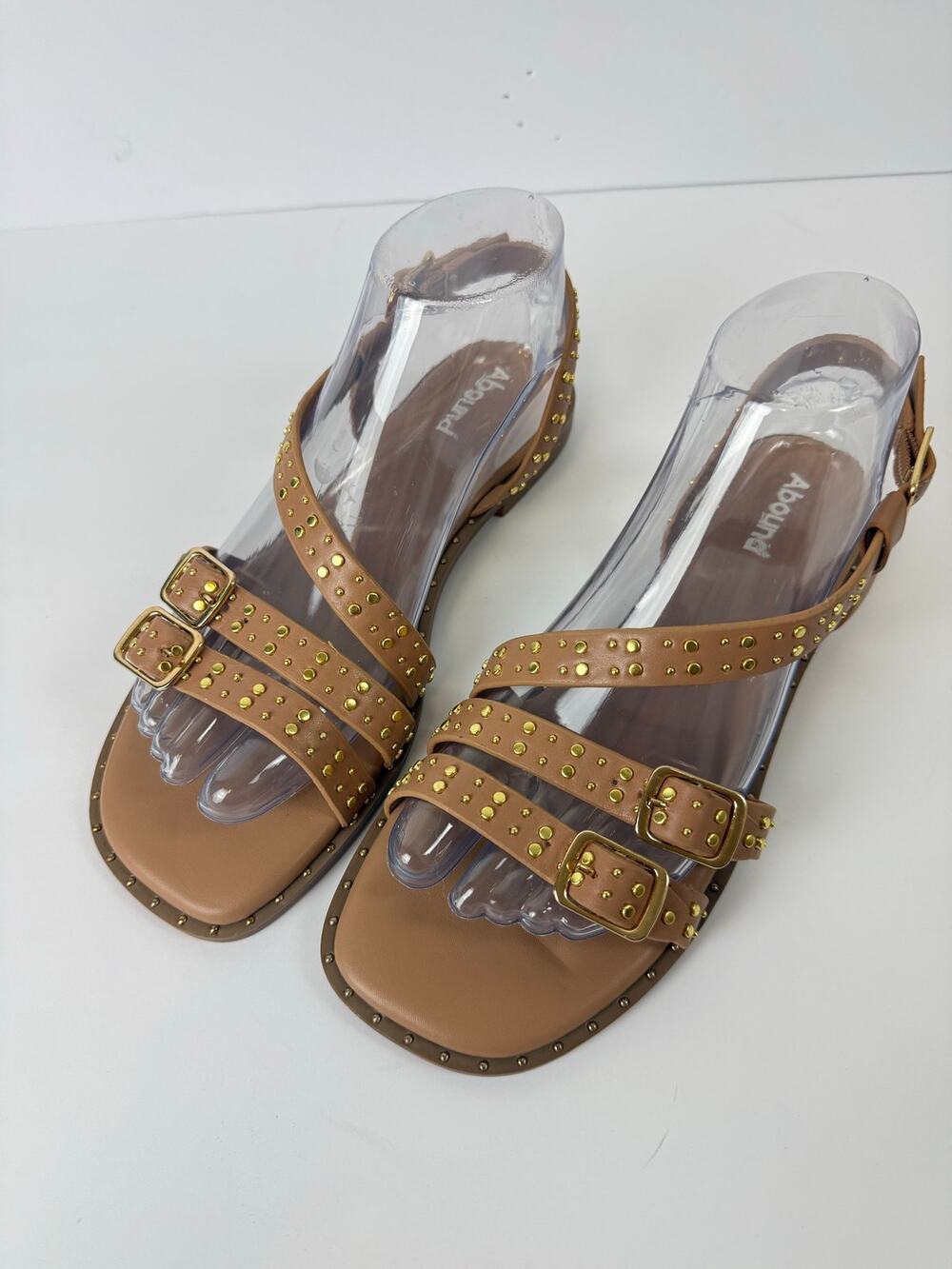 Abound Maryam NWOT Tan & Gold Faux Leather Stud Grommet Strappy Sandals